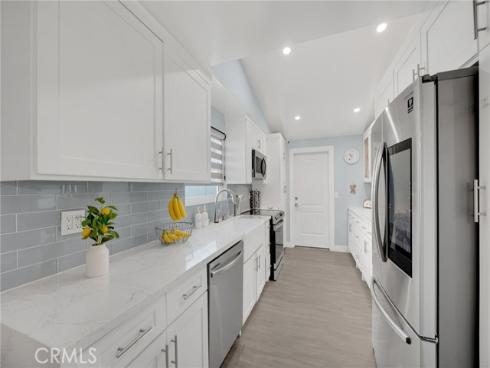 703 N Roanne  , Anaheim, CA