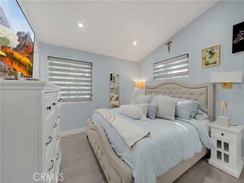 703 N Roanne  , Anaheim, CA