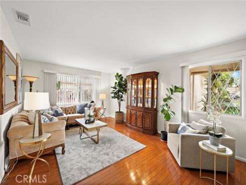 10802  Mac   Street, Anaheim, CA