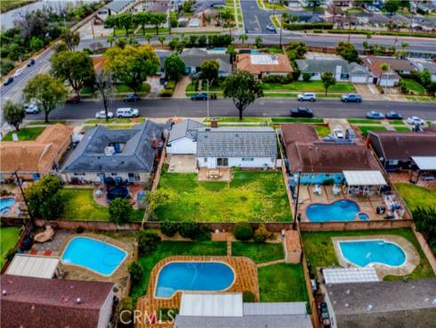 2779 E Lizbeth , Anaheim, CA