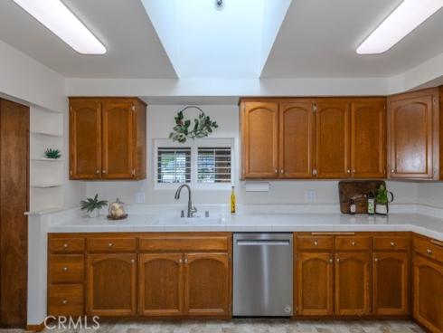 2834 W Keys   Lane, Anaheim, CA