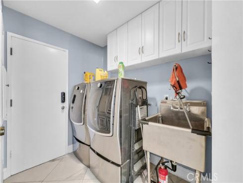 1417 W James , Anaheim, CA