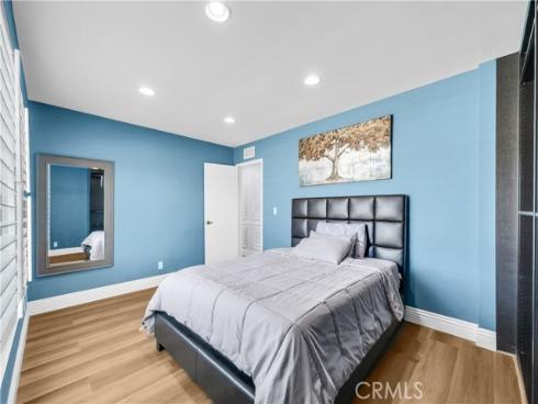 1417 W James , Anaheim, CA