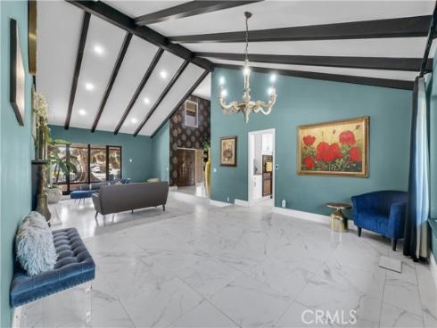 1417 W James , Anaheim, CA