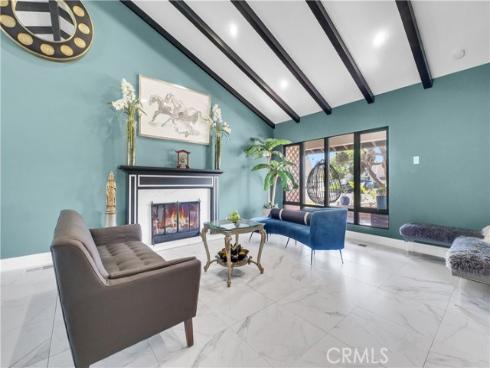 1417 W James , Anaheim, CA