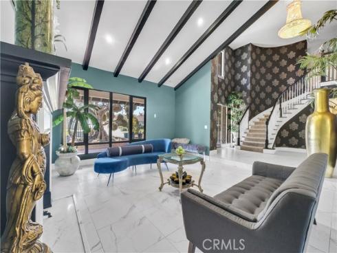 1417 W James , Anaheim, CA