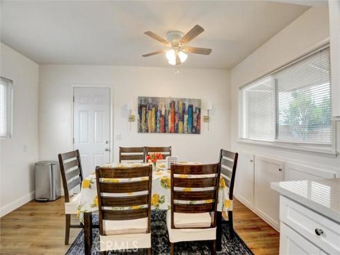 1001 N Hanover Pl , Anaheim, CA