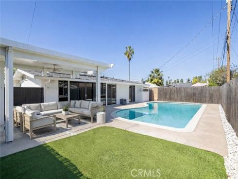 724 N Vine  , Anaheim, CA