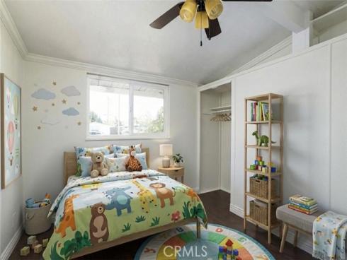 724 N Vine  , Anaheim, CA