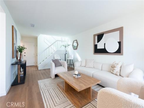 1024 W Lamark Lane, Anaheim, CA