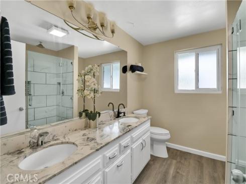 2550 W Rowland   Avenue, Anaheim, CA