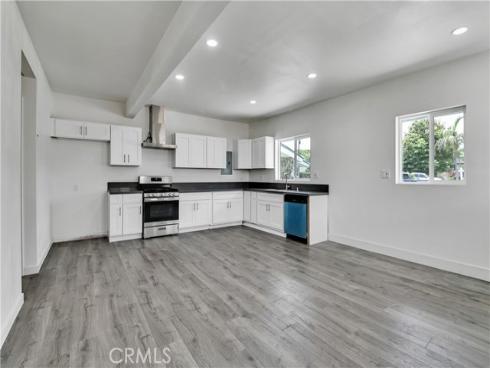 2550 W Rowland   Avenue, Anaheim, CA