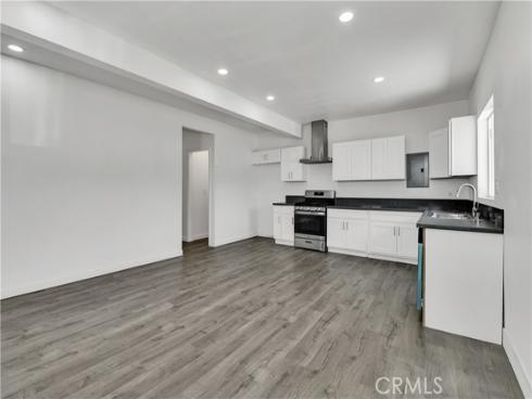 2550 W Rowland   Avenue, Anaheim, CA