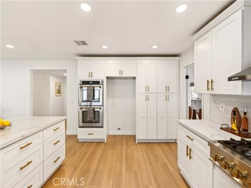 1070 S Road Runner  , Anaheim, CA