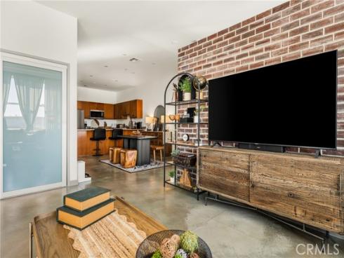 435 W Center Street Promenade  323 , Anaheim, CA