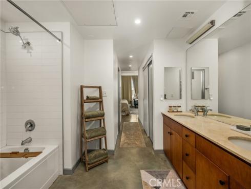 435 W Center Street Promenade  323 , Anaheim, CA