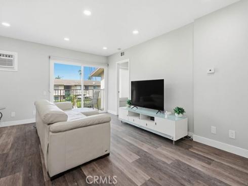 1860 W Glenoaks  L , Anaheim, CA