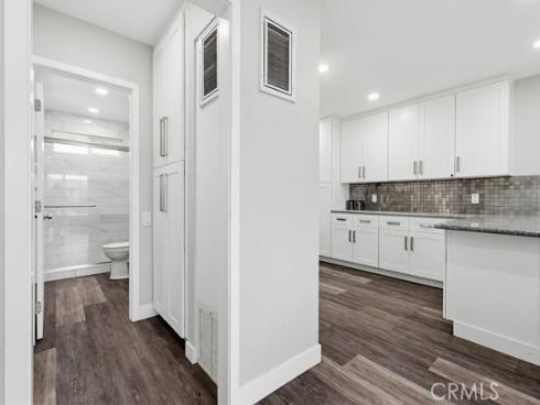 1860 W Glenoaks  L , Anaheim, CA