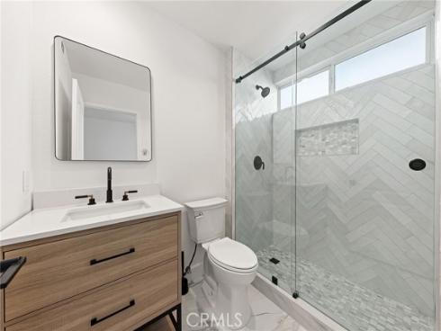 910 S Barton Court, Anaheim, CA