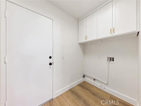 910 S Barton Court, Anaheim, CA