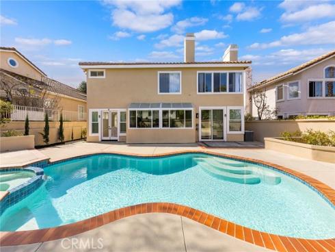 910 S Barton Court, Anaheim, CA