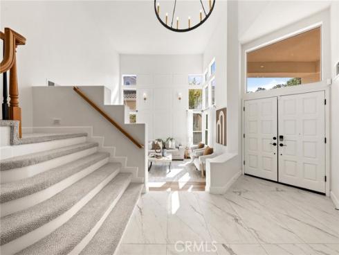 910 S Barton Court, Anaheim, CA