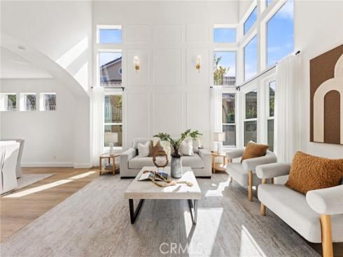 910 S Barton Court, Anaheim, CA