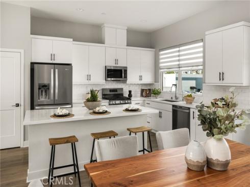 955 E Mason  80 , Anaheim, CA