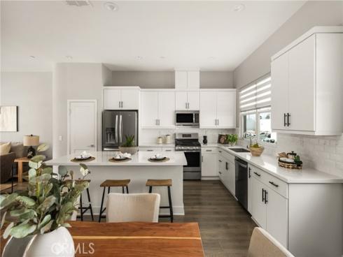 955 E Mason  80 , Anaheim, CA