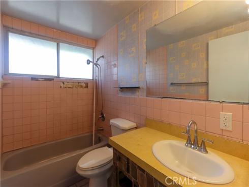 9682 Hillview , Anaheim, CA