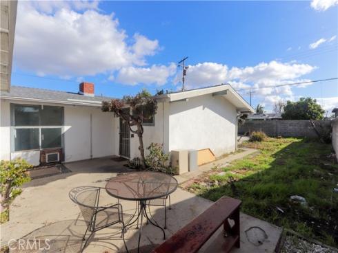 9682 Hillview , Anaheim, CA