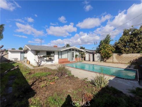 9682 Hillview , Anaheim, CA