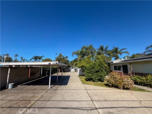 200 E Charlotte  , Anaheim, CA