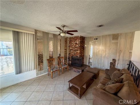 200 E Charlotte  , Anaheim, CA