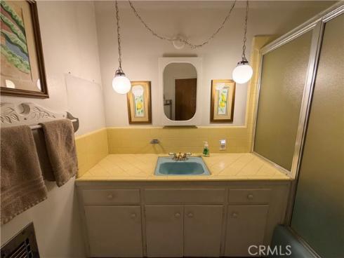 200 E Charlotte  , Anaheim, CA