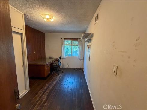 200 E Charlotte  , Anaheim, CA