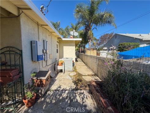 200 E Charlotte  , Anaheim, CA