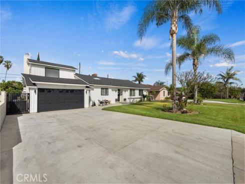 1675 W Mells , Anaheim, CA