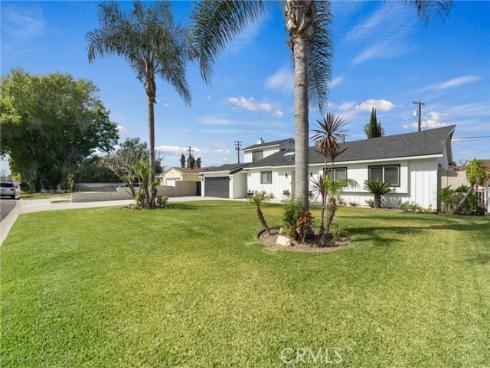 1675 W Mells , Anaheim, CA