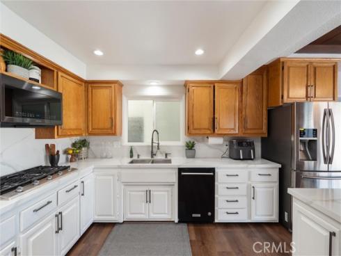 1675 W Mells , Anaheim, CA