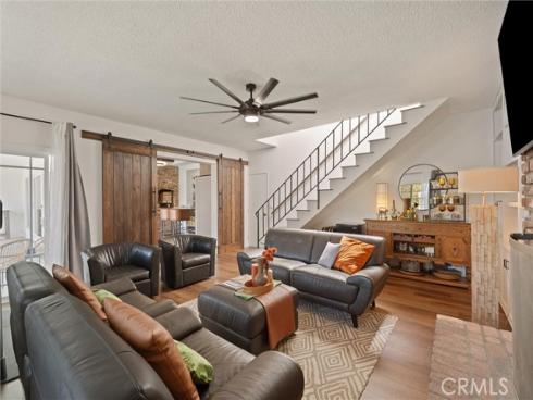 1675 W Mells , Anaheim, CA