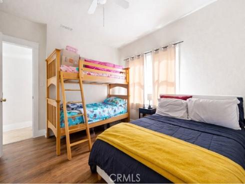 117 E Sycamore , Anaheim, CA