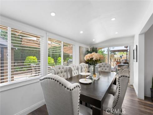 2011 W Katella , Anaheim, CA