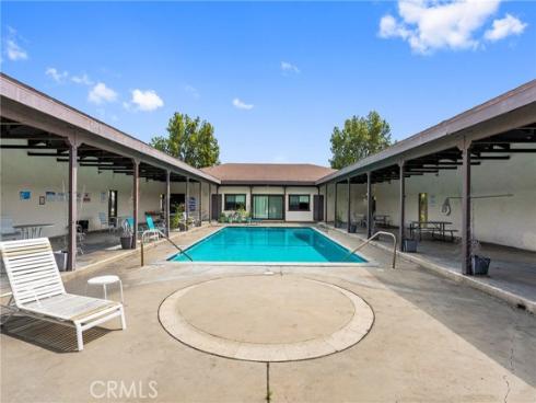 2011 W Katella , Anaheim, CA