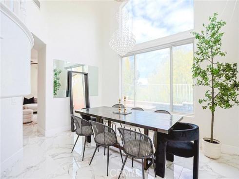 8755 E Garden View , Anaheim, CA