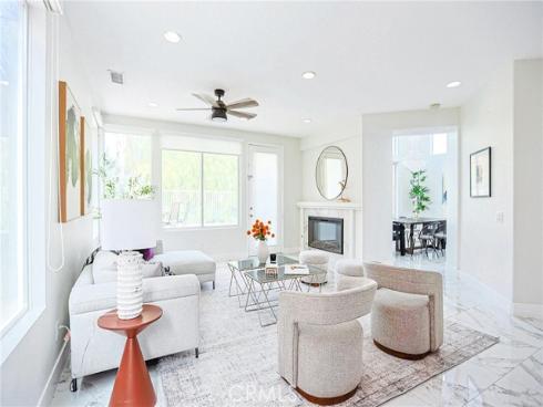 8755 E Garden View , Anaheim, CA