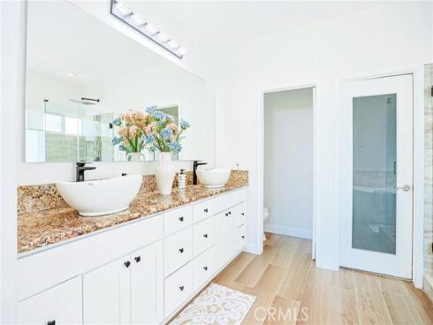 8755 E Garden View , Anaheim, CA