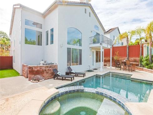 8755 E Garden View , Anaheim, CA