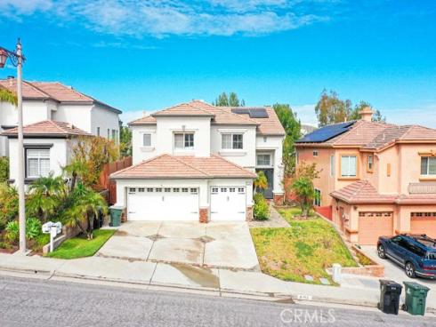 8755 E Garden View , Anaheim, CA