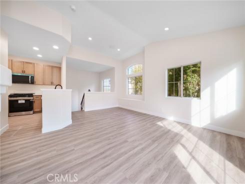 7835 E Viewrim , Anaheim, CA